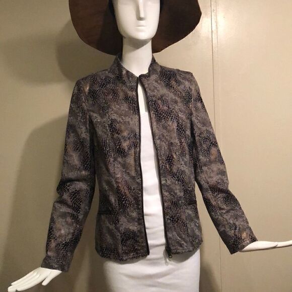 Notations Jacket - Picture 1 of 6